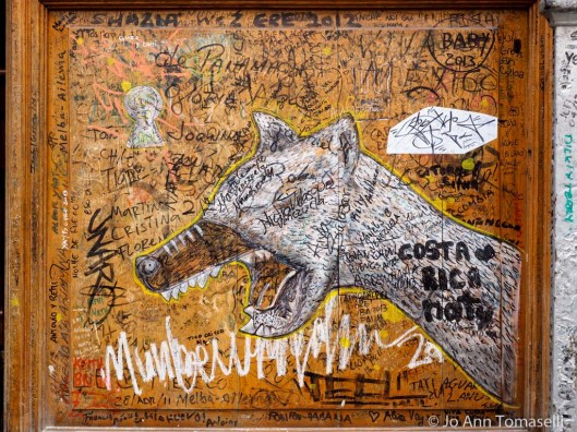 Dog Art Graffiti in Cuba